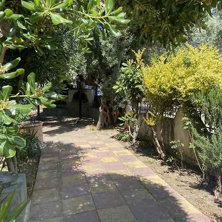 Varagas Bliss Ferienhaus Sívros